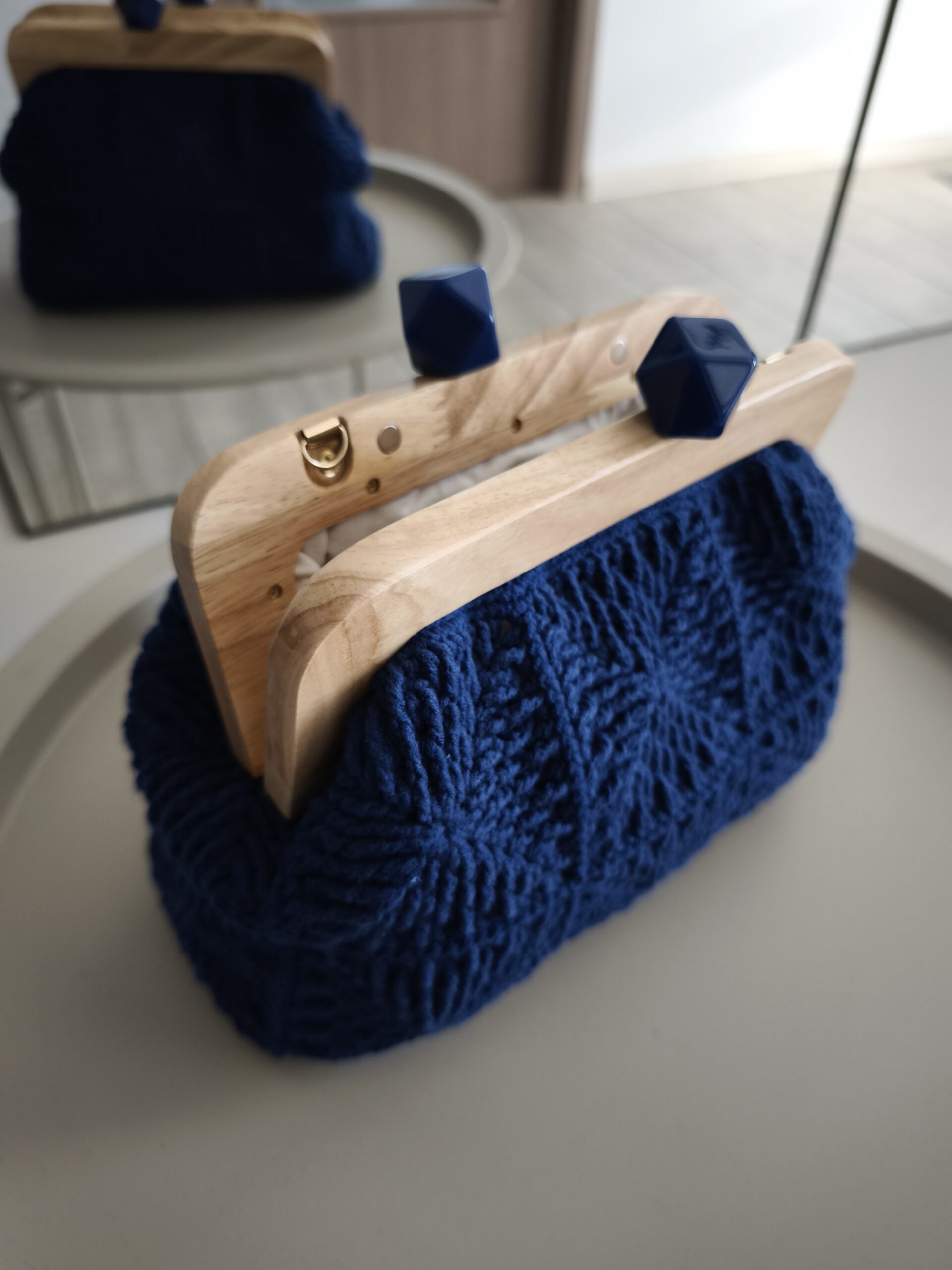 Clutch Simplicity Old Navy - imagine 6